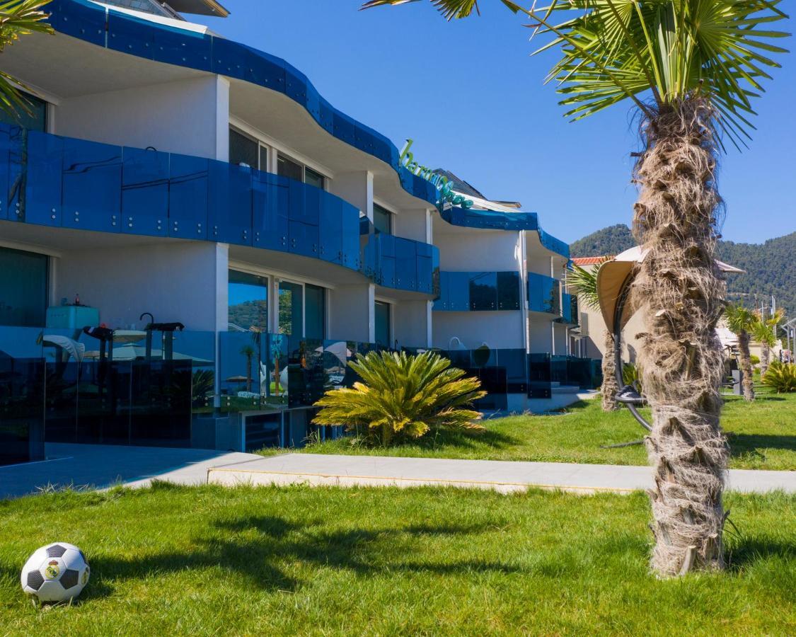 Barocco Wave Hotel Скала-Потамиас Экстерьер фото