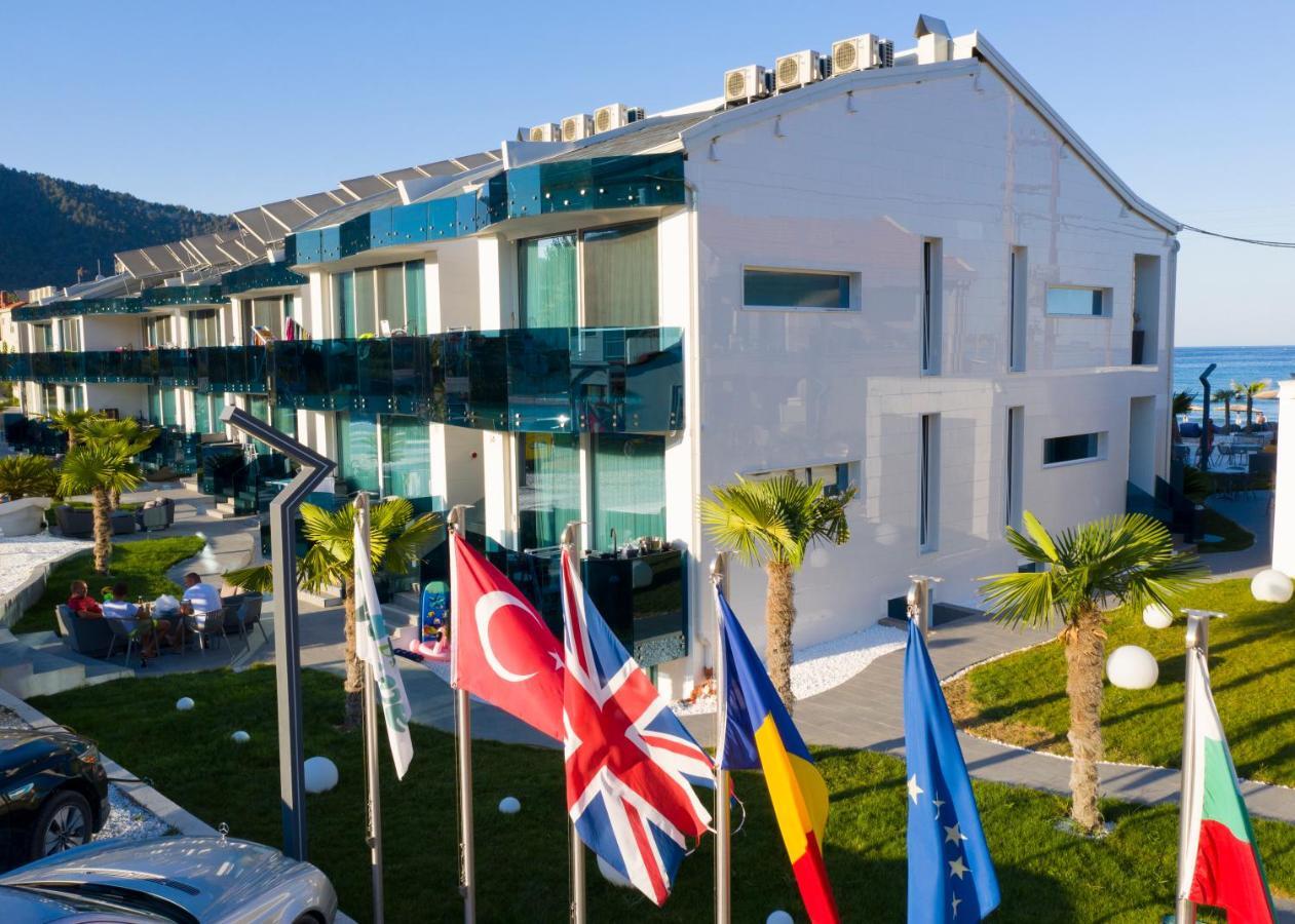 Barocco Wave Hotel Скала-Потамиас Экстерьер фото